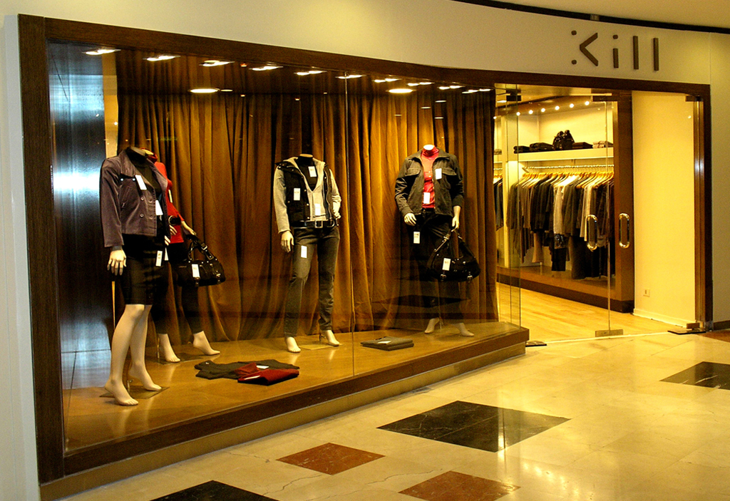FEM Outlet de marcas Kill